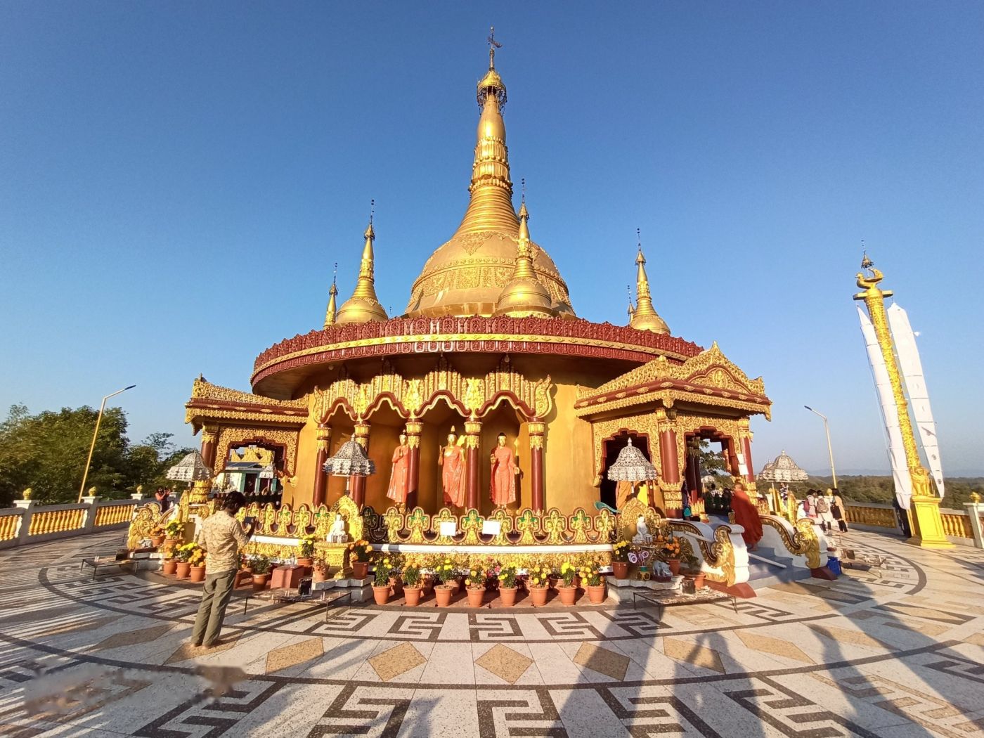 Buddha Dhatu Jadi, the Golden Temple, Bandarban